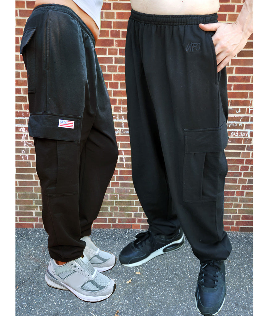 Pantaloni de gimnastică cu broderie mică OZN #90952 Unisex